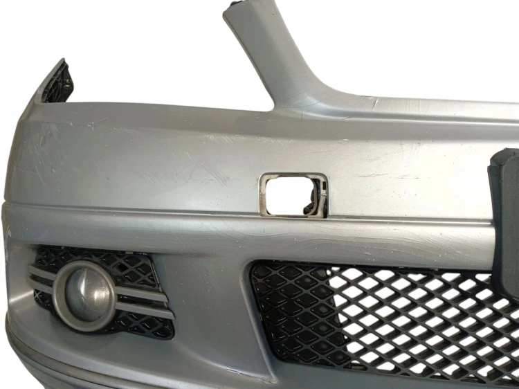 ZDERZAK PRZÓD PRZEDNI MERCEDES C W204 LAK: 775 (07-11)