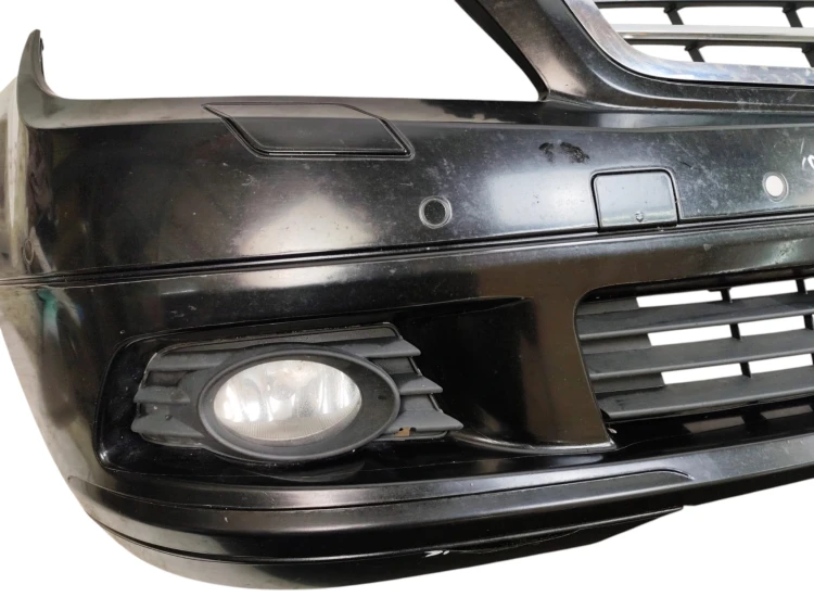 ZDERZAK PRZÓD MERCEDES C W204 (2007-2011) 2.2 CDI 136KM