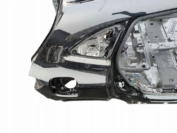 BŁOTNIK PRAWY TYŁ MERCEDES EQA H243 LIFT (2024-) 250+ 190KM