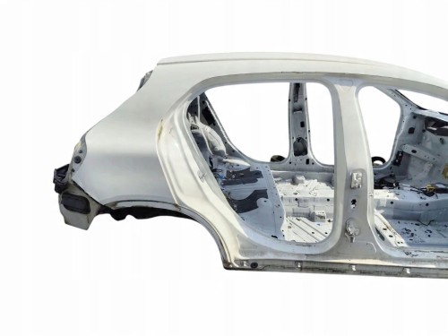 BŁOTNIK PRAWY TYŁ MERCEDES GLA X156 (2013-2017) 2.2 CDI 136KM