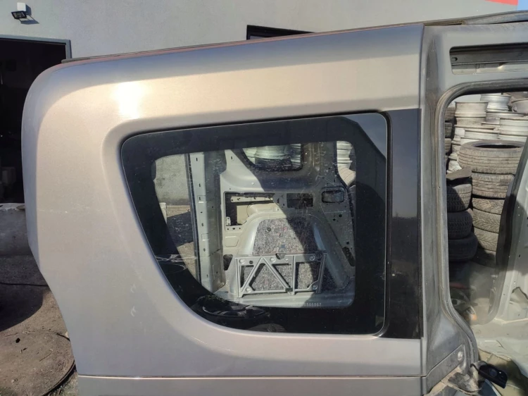 BŁOTNIK PRAWY TYŁ OPEL COMBO D (2011-2018) 1.6 CDTI 105KM
