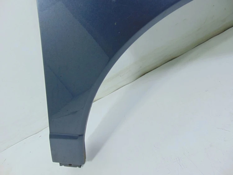 BŁOTNIK PRAWY PRZÓD CITROEN C6 (2005-2012) 2.7 HDI V6
