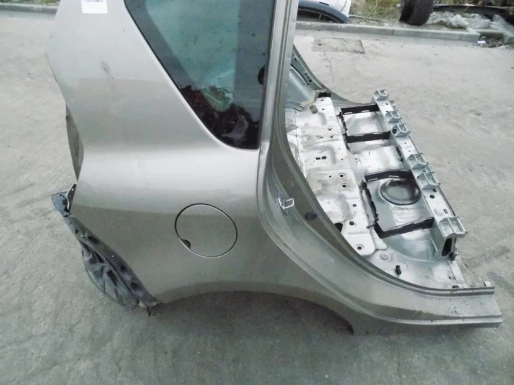 BŁOTNIK PRAWY TYŁ RENAULT SCENIC III (2009-2013) 1.5 DCI