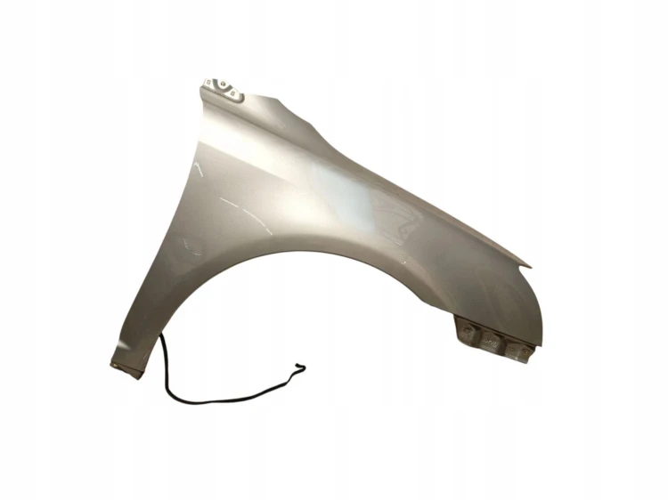 BŁOTNIK PRAWY PRZÓD TOYOTA AVENSIS T25 LIFT (2006-2008) KOD LAKIERU 1F8
