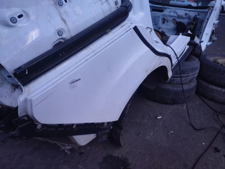 BŁOTNIK PRAWY TYŁ FORD B-MAX (2012-2017) 1.0 EcoBoost 100KM