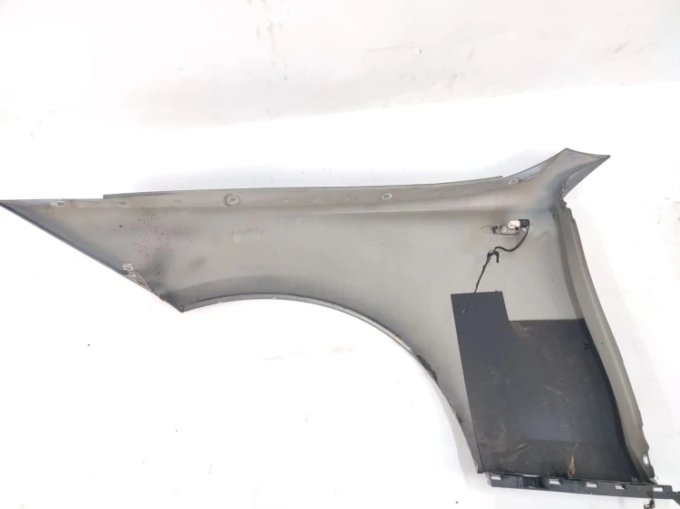 BŁOTNIK PRAWY PRZÓD BMW E87 LIFT (2007-2011) 2.0 D 177KM