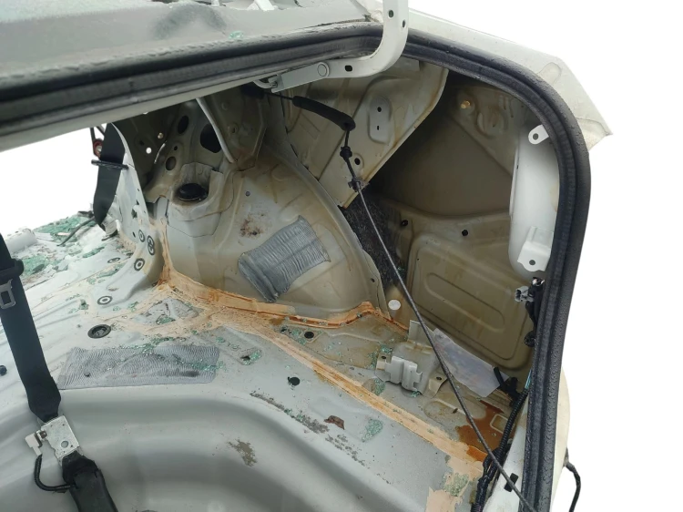 BŁOTNIK PRAWY TYŁ TOYOTA COROLLA E18 LIFT (2016-2019) 1.4 D4D 90KM