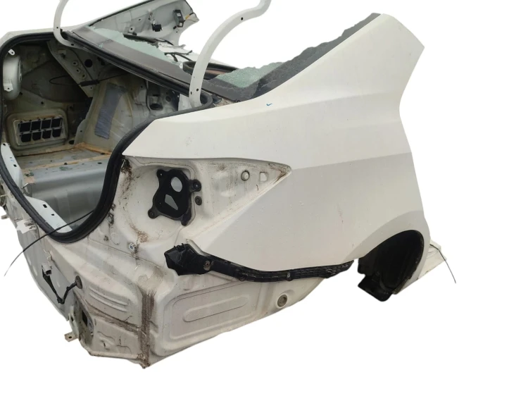 BŁOTNIK PRAWY TYŁ TOYOTA COROLLA E18 LIFT (2016-2019) 1.4 D4D 90KM