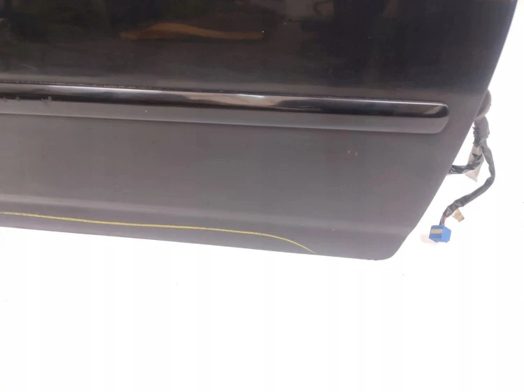 DRZWI PRAWY PRZÓD TOYOTA COROLLA E12 LIFT (2004-2007) 1.4 D4D 90KM