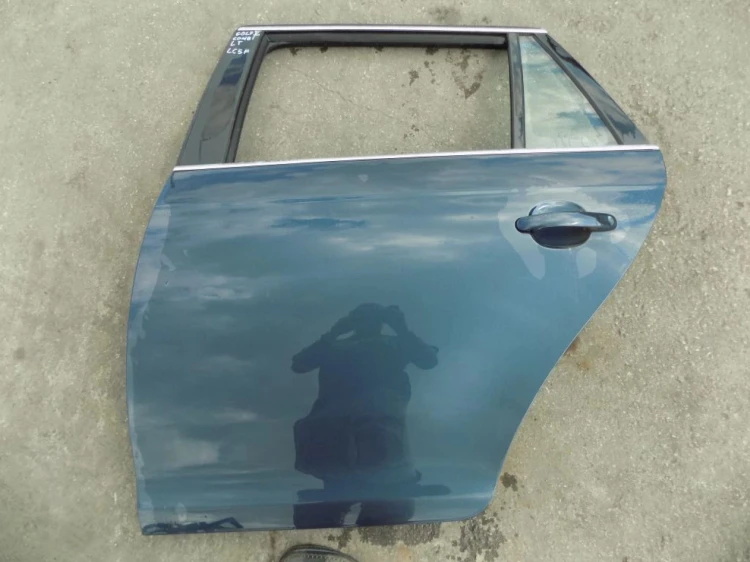 DRZWI LEWY TYŁ VOLKSWAGEN GOLF V