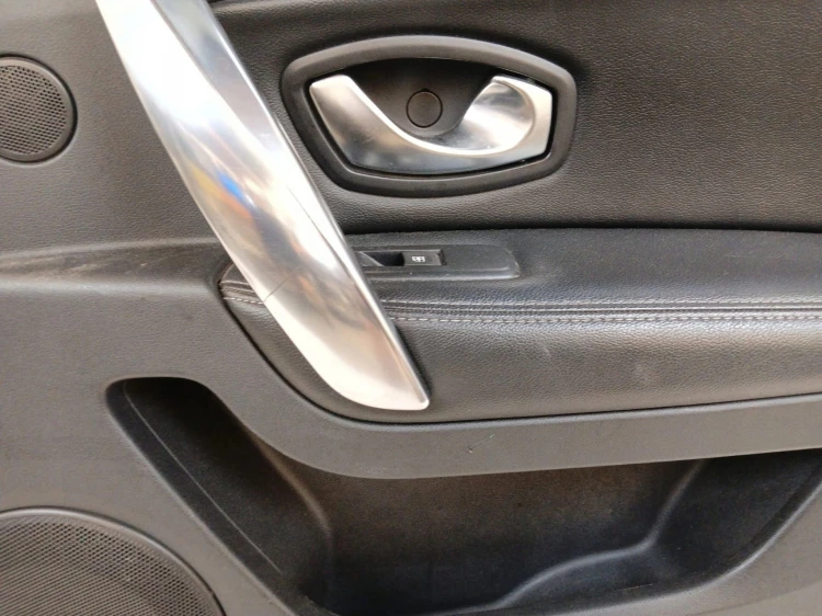 DRZWI PRAWY TYŁ RENAULT LATITUDE (2010-2013) 2.0 DCI 150KM