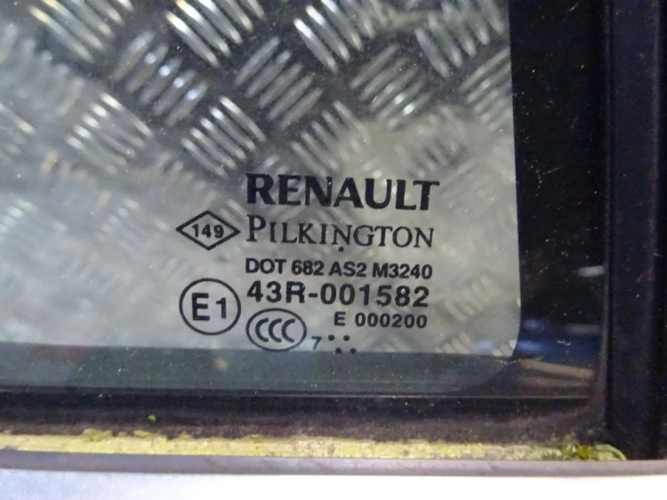 DRZWI PRAWY TYŁ RENAULT LAGUNA III (2007-)