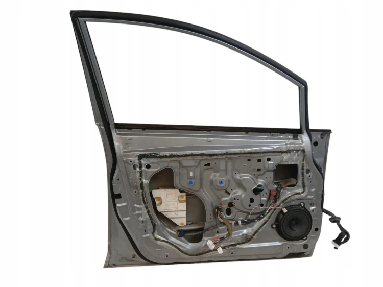 DRZWI LEWY PRZÓD NISSAN TIIDA (2004-2012) 1.6 16V 110KM