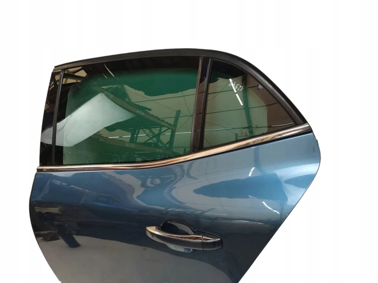 DRZWI LEWY TYŁ RENAULT MEGANE IV (2016-2020) 1.3 TCE 115KM