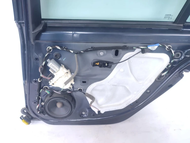DRZWI PRAWY TYŁ RENAULT LAGUNA III (2007-2010) 2.0 DCI 150KM