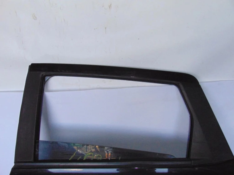 DRZWI LEWY TYŁ NISSAN QASHQAI LIFT (2009-2013) 1.6 dci R9M