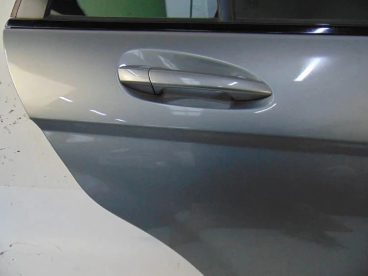 DRZWI PRAWY TYŁ MERCEDES C W204 LIFT (2011-2014) 2.2 CDI 170KM