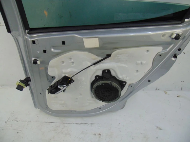 DRZWI PRAWY TYŁ PEUGEOT 207 LIFT (2009-2012) 1.6 VTI 120KM