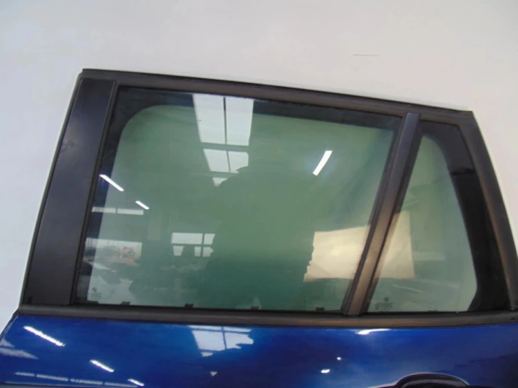 DRZWI LEWY TYŁ BMW X1 E84 (2009-2012) 2.0 D 143KM