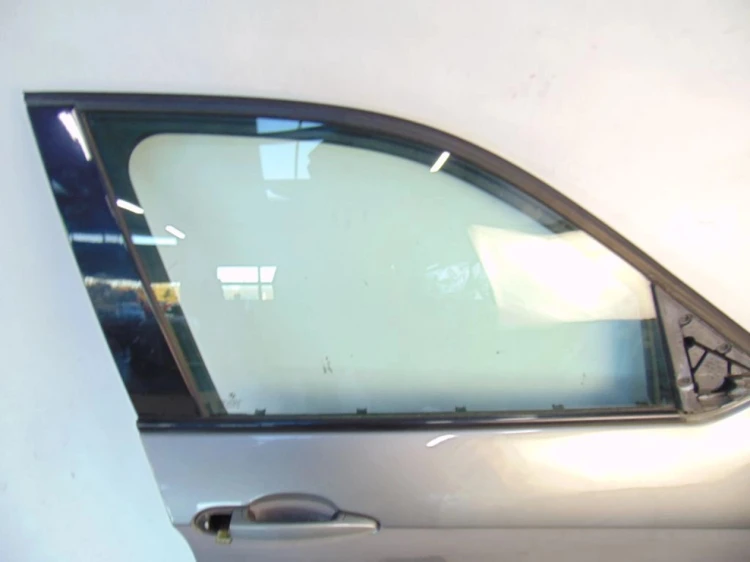 DRZWI PRAWY PRZÓD BMW X1 E84 (2009-2012) 2.0 D 177KM