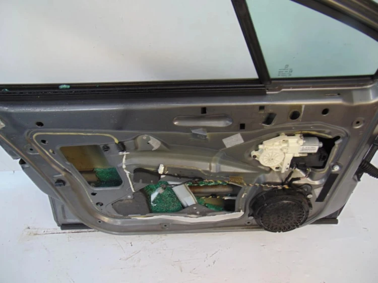 DRZWI LEWY PRZÓD PEUGEOT 407 LIFT (2008-2010) 2.0 HDI 140KM
