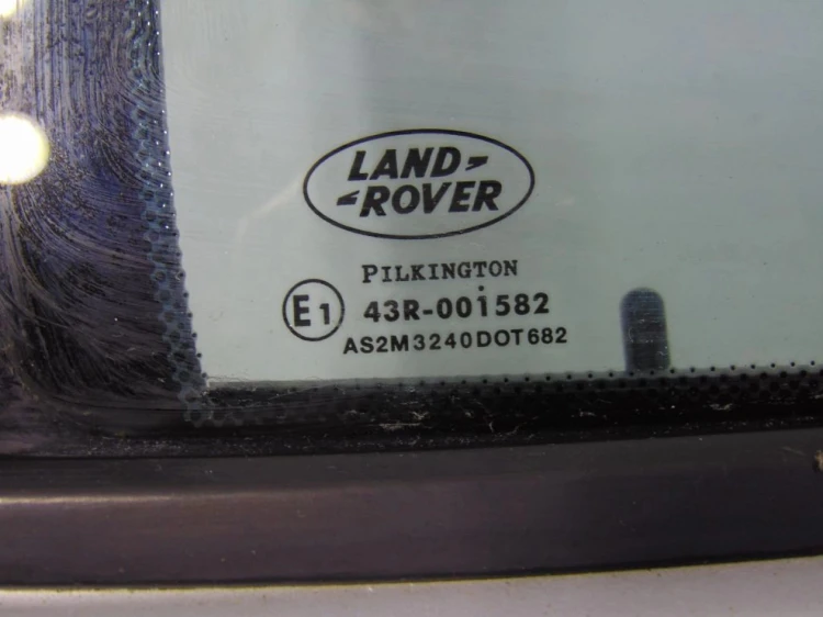 DRZWI PRAWY TYŁ LAND ROVER RANGE ROVER III L322 (2001-2012) 3.0D 177