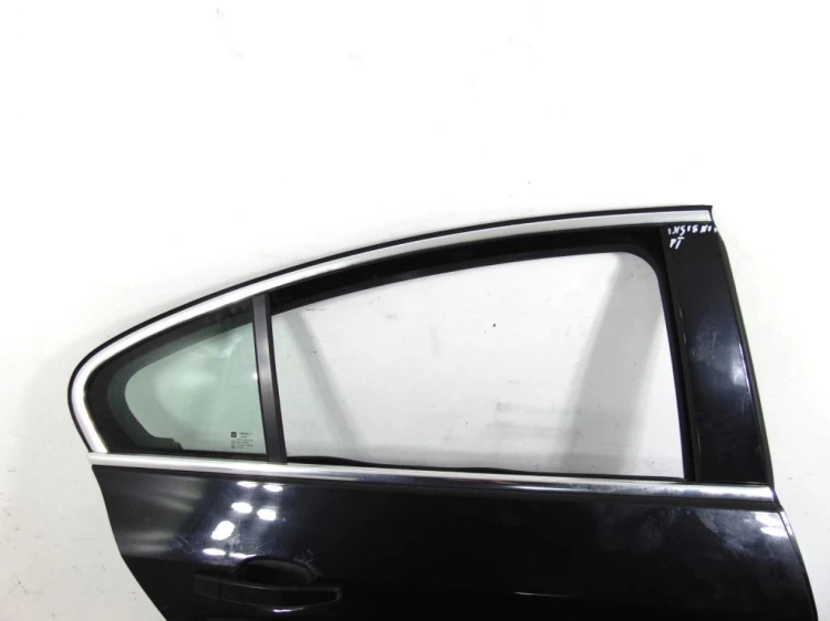 DRZWI PRAWY TYŁ OPEL INSIGNIA (2008-2017) 2.0 CDTI 130