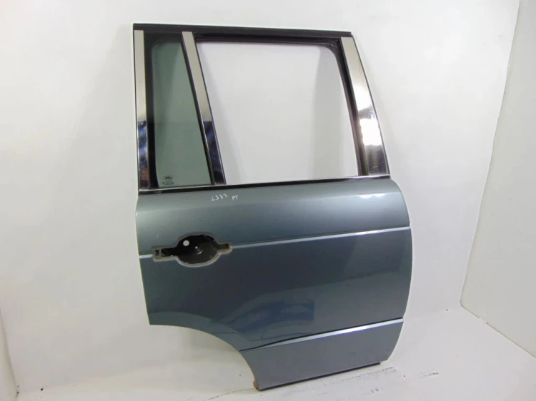 DRZWI PRAWY TYŁ LAND ROVER RANGE ROVER III L322 (2001-2012) 3.0D 177