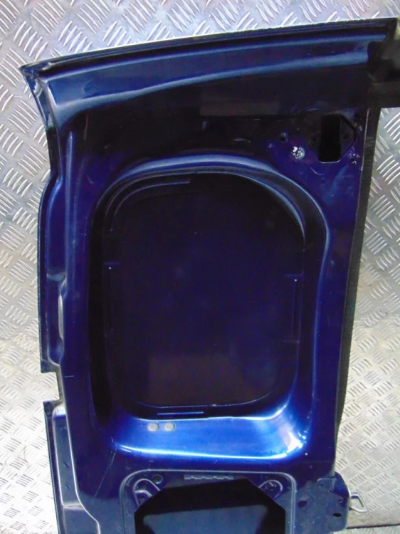 DRZWI PRAWY TYŁ CITROEN NEMO 1.4 HDI