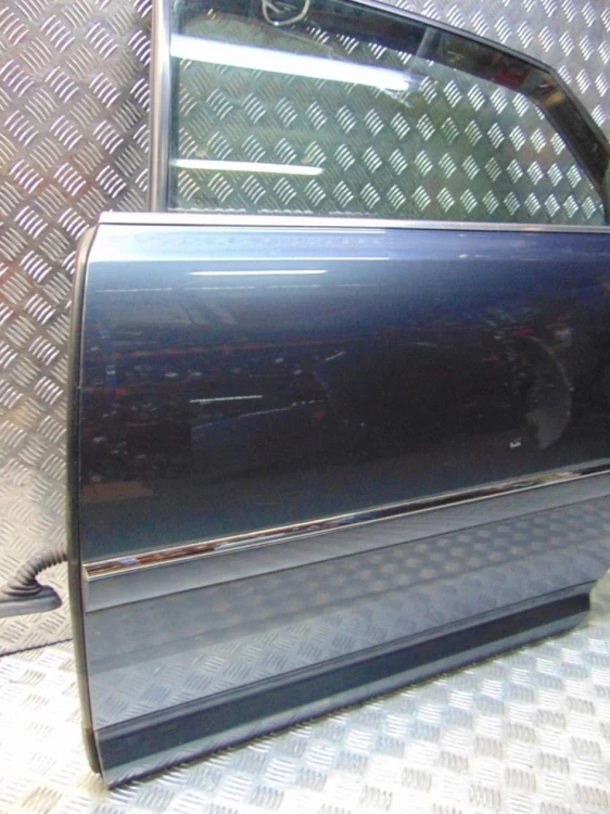 DRZWI LEWY TYŁ AUDI A8 D3(2002-2009) 4.2 TDI