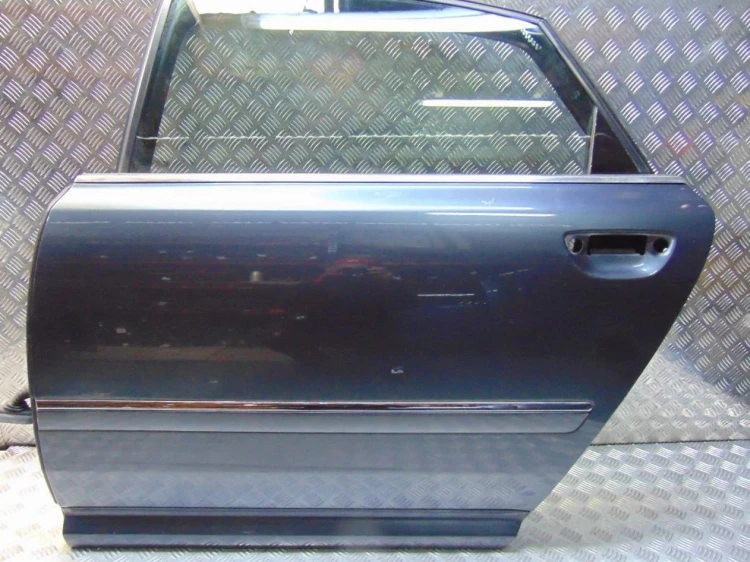 DRZWI LEWY TYŁ AUDI A8 D3(2002-2009) 4.2 TDI