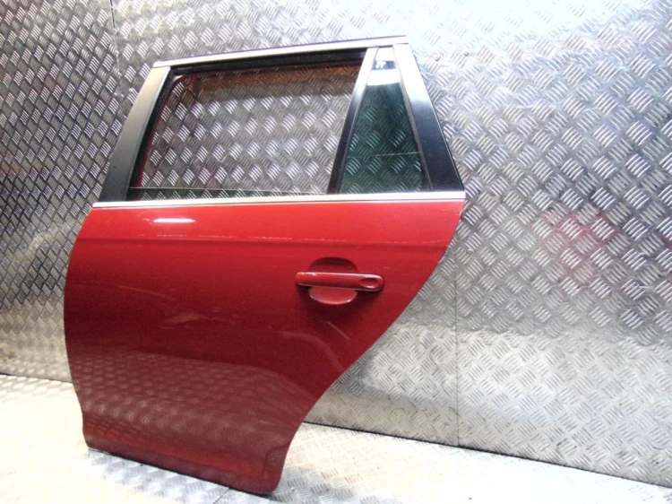 DRZWI LEWY TYŁ VOLKSWAGEN GOLF V 2.0 FSI