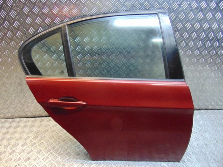 DRZWI PRAWY TYŁ BMW E90 LIFT (2008-2011) 2.0D 184 KM N47D20C
