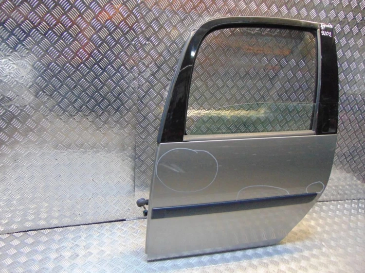 DRZWI LEWY TYŁ SKODA ROOMSTER