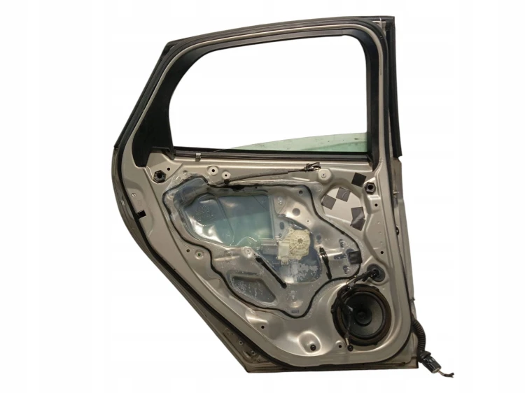 DRZWI LEWY TYŁ FORD FOCUS MK3 LIFT (2014-2018) SEDAN KOD LAKIERU HI