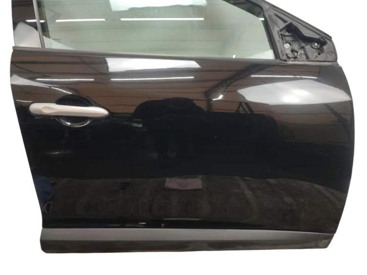 DRZWI PRAWY PRZÓD RENAULT MEGANE III (2008-2011) 1.9 DCI 130KM