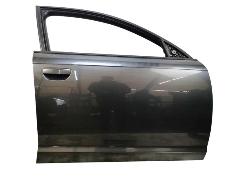 DRZWI PRAWY PRZÓD AUDI A6 C6 LIFT (2008-2011) 2.7 V6 TDI 190KM