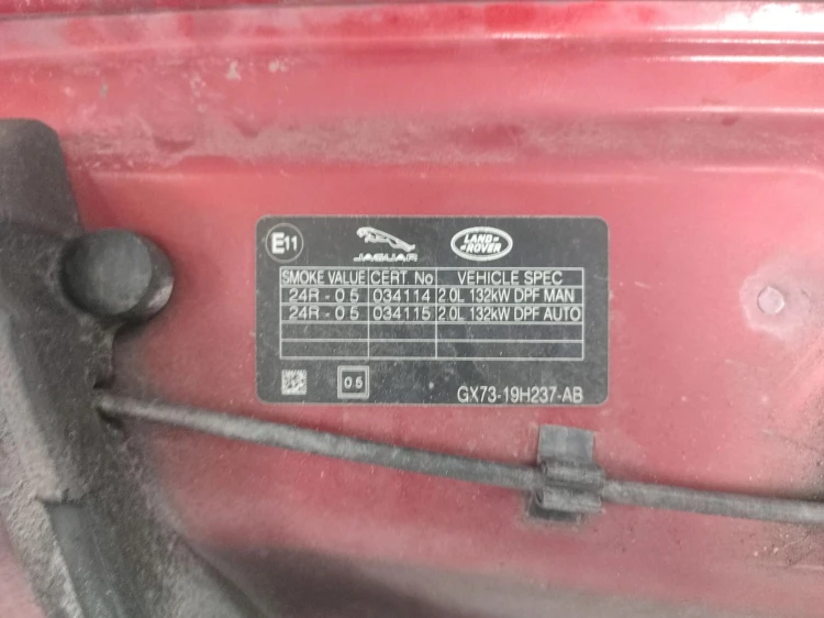 MASKA JAGUAR XE X760 (2015-2019) 2.0 D 163KM