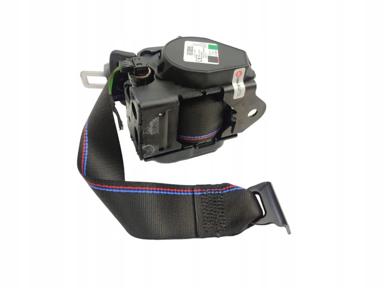 PAS BEZPIECZEŃSTWA PRAWY TYŁ BMW F40 (2019-) 1.5 T 136KM 643496600F
