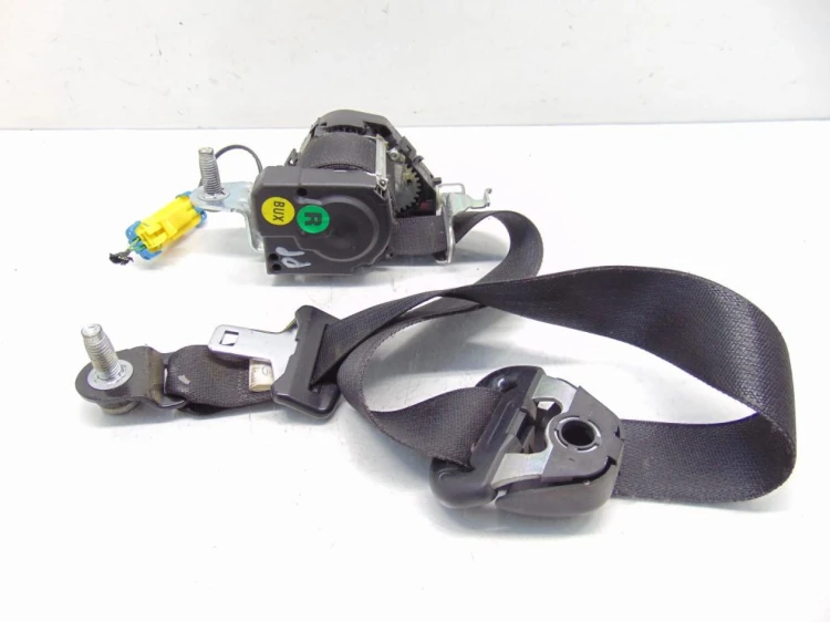 PAS BEZPIECZEŃSTWA PRAWY PRZÓD JEEP CHEROKEE KJ LIFT (2005-2006) 2.8 CRD