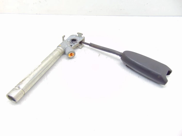 NAPINACZ PASA PRAWY PRZÓD RENAULT SCENIC III (2009-2013) 1.6 16V