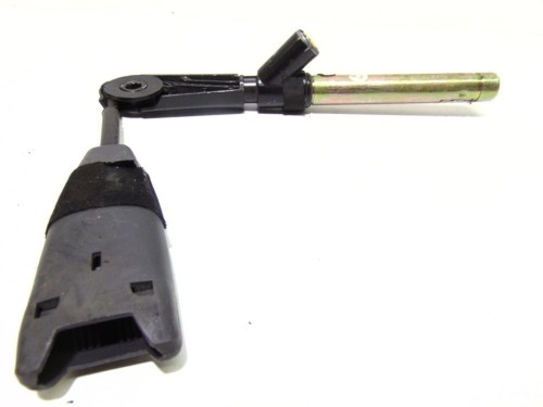 NAPINACZ PASA PRAWY PRZÓD RENAULT LAGUNA II LIFT (2005-2007)