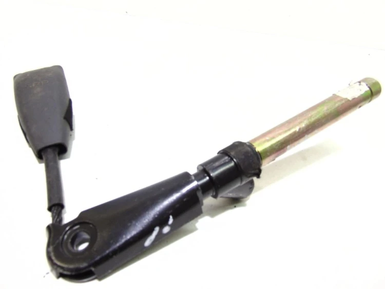 NAPINACZ PASA PRAWY PRZÓD RENAULT LAGUNA II LIFT (2005-2007)