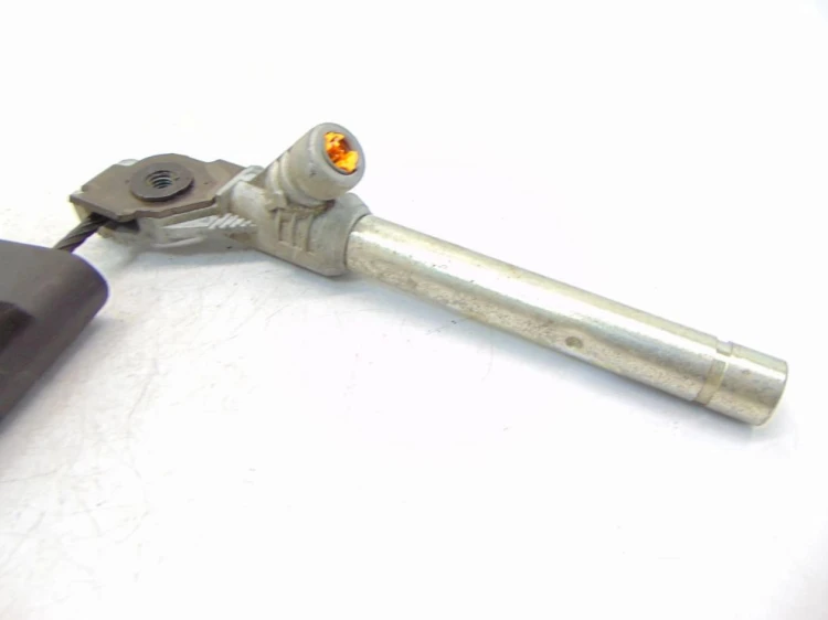 NAPINACZ PASA PRAWY PRZÓD RENAULT LAGUNA III (2007-) 2.0 DCI