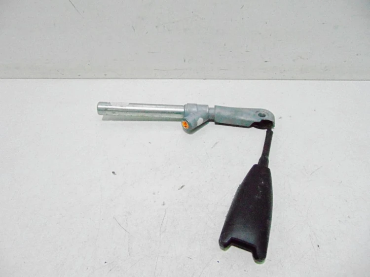 NAPINACZ PASA PRAWY PRZÓD RENAULT ESPACE IV LIFT (2006-2014)