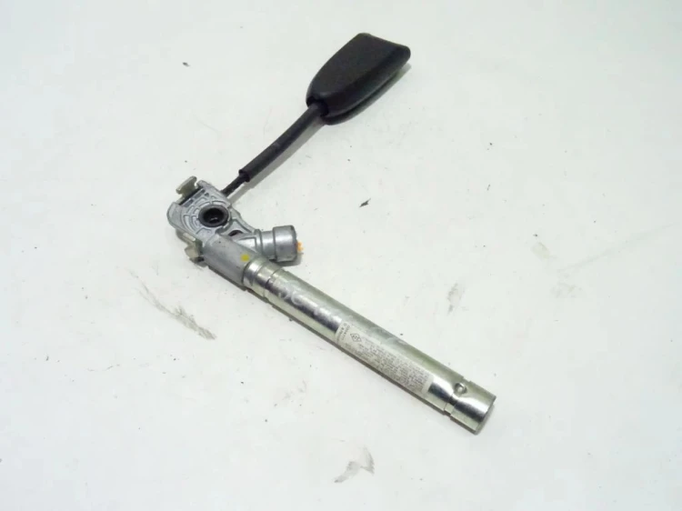 NAPINACZ PASA PRAWY PRZÓD RENAULT SCENIC III (2009-2013)