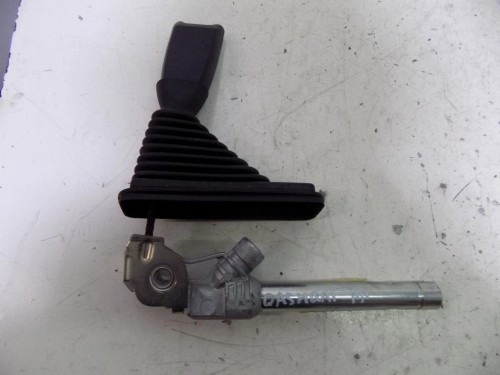 NAPINACZ PASA PRAWY PRZÓD NISSAN QASHQAI (2007-2013)