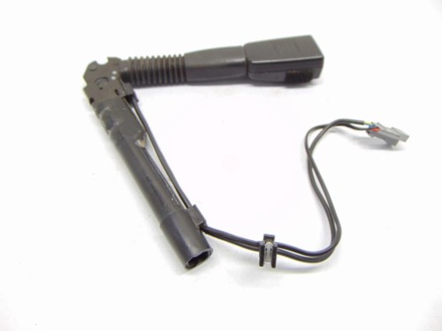 NAPINACZ PASA PRAWY PRZÓD BMW E82 (2007-2011) 33040941