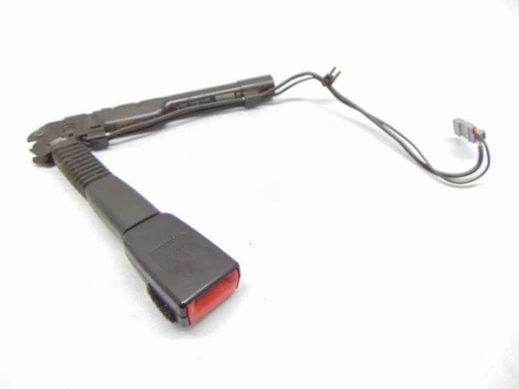 NAPINACZ PASA LEWY PRZÓD BMW E81 LIFT(2007-2011) 34060064B