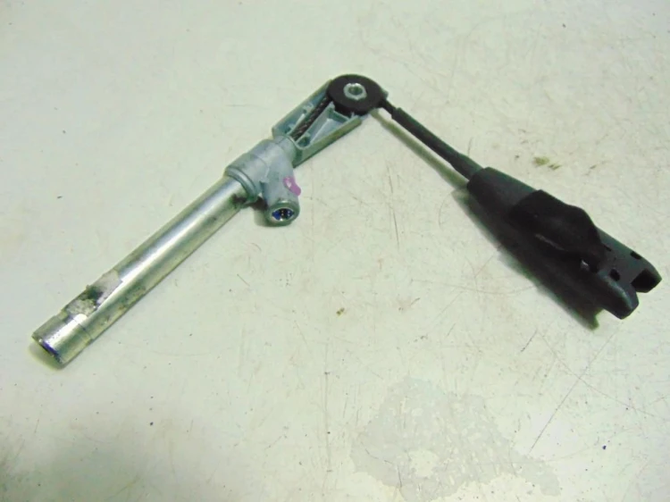 NAPINACZ PASA LEWY PRZÓD RENAULT ESPACE IV LIFT (2006-2014) 2.0 16V